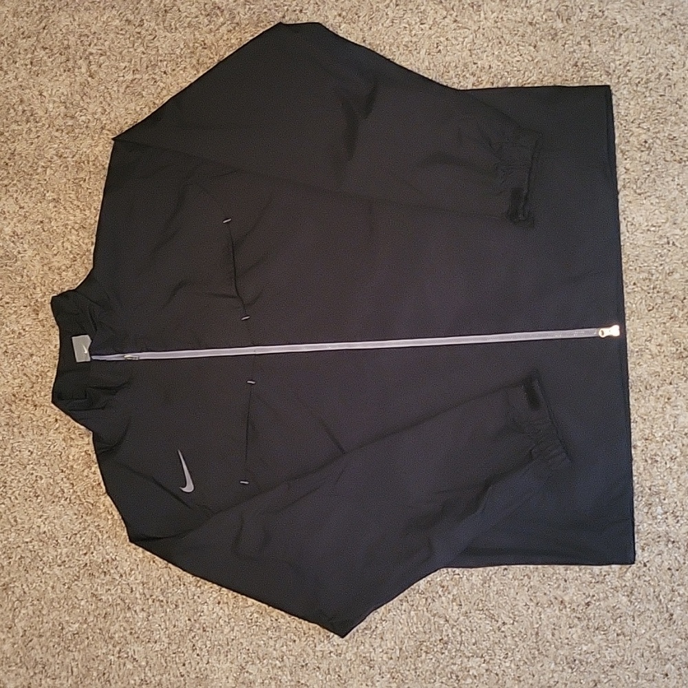 Nike Golf Storm-Fit 10 Jacket ⛳️